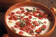 Pomegranate & onion raita 